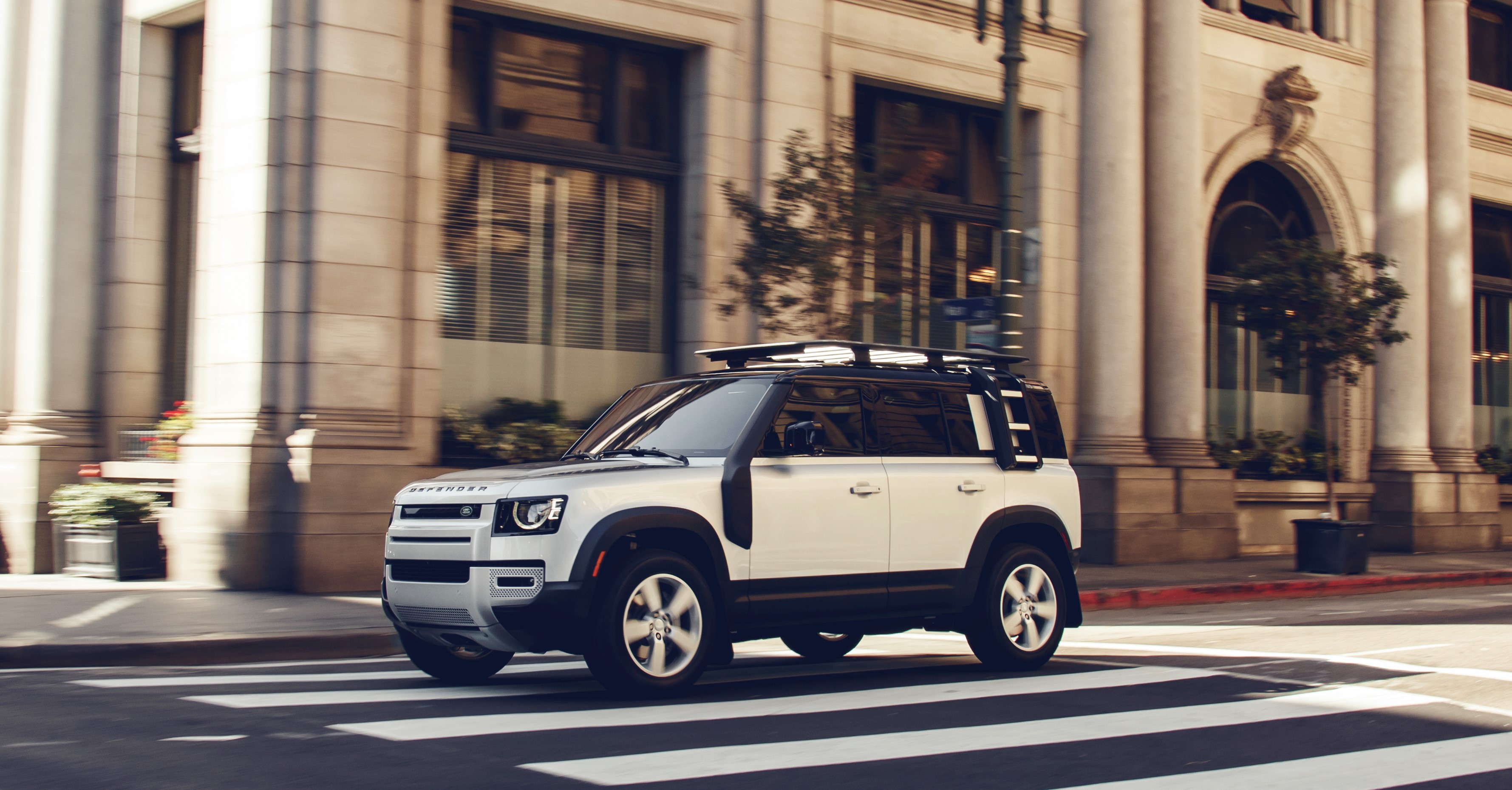 LR_DEF_110_20MY_LA_5_A45I4621_201119_05